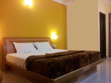Akshaya Palace Inn Májszúr Kültér fotó