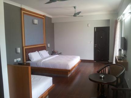 Akshaya Palace Inn Májszúr Kültér fotó